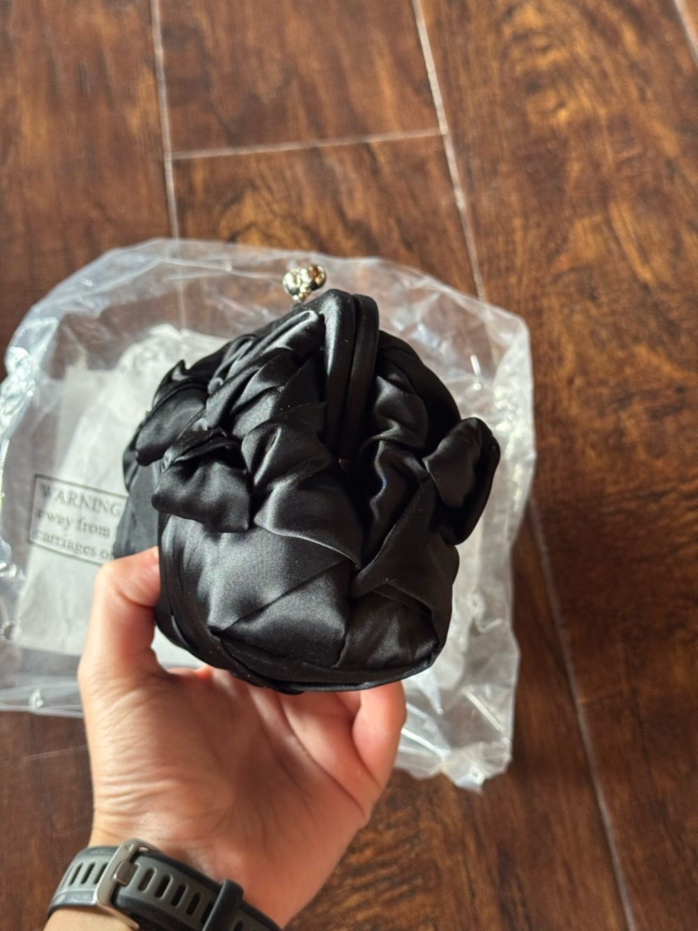 NEW White House Black Market Black Satin Evening Clutch Bag - Picture 2 of 7